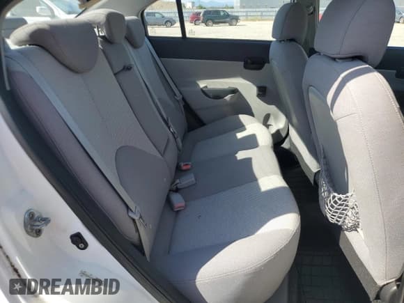 ✅ 2009 Hyundai Accent Auto GLS • VIN: KMHCN46C89U332423 • Лот: 57677925. Опубликован ранее на Copart с пробегом 97 397 миль. Бесплатный доступ к архиву аукционных продаж из США и подробный отчёт об истории автомобиля на DreamBid. Изображение 10.