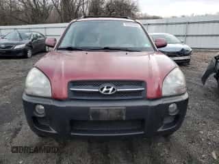 2008 Hyundai Tucson SE z VIN KM8JN12D98U760939, wystawiony jako Copart lot #82564264 z przebiegiem 227 251 mil mil oraz Czysty tytuł • Clean title. Historia ofert i sprzedaży dostępna na DreamBid. Obrazek 5.