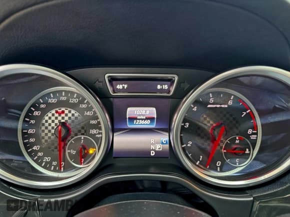 ✅ 2018 Mercedes-Benz GLE 43 AMG • VIN: 4JGDA6EB6JB072804 • Lot: 94402295. Wystawiony na Copart z przebiegiem 123 660 mil. Bezpłatny archiwum sprzedaży aukcyjnych z USA i szczegółowy raport historii pojazdu na DreamBid. Zdjęcie 9.