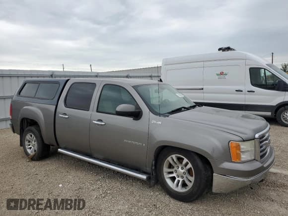 ✅ 2009 GMC Sierra 1500 • VIN: 3GTEK33229G125170 • Lot: 70583455. Wystawiony na Copart z przebiegiem 221 056 mil. Bezpłatny archiwum sprzedaży aukcyjnych z USA i szczegółowy raport historii pojazdu na DreamBid. Zdjęcie 4.