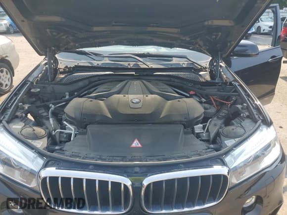 ✅ 2017 BMW X5 xDrive50i • VIN: 5UXKR6C31H0J85368 • Лот: 65891335. Опубликован ранее на Copart с пробегом 49 579 миль. Бесплатный доступ к архиву аукционных продаж из США и подробный отчёт об истории автомобиля на DreamBid. Изображение 12.