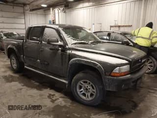 ✅ 2003 Dodge Dakota Sport • VIN: 1D7HG38N83S115959 • Lot: 41594423. Wystawiony na IAAI z przebiegiem 234 411 mil. Bezpłatny archiwum sprzedaży aukcyjnych z USA i szczegółowy raport historii pojazdu na DreamBid. Zdjęcie 1.