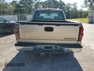 ✅ 2005 Chevrolet Silverado 1500 LS • VIN: 2GCEC13T251130351 • Лот: 69016294. Опубликован ранее на Copart с пробегом 214 875 миль. Бесплатный доступ к архиву аукционных продаж из США и подробный отчёт об истории автомобиля на DreamBid. Изображение 6.