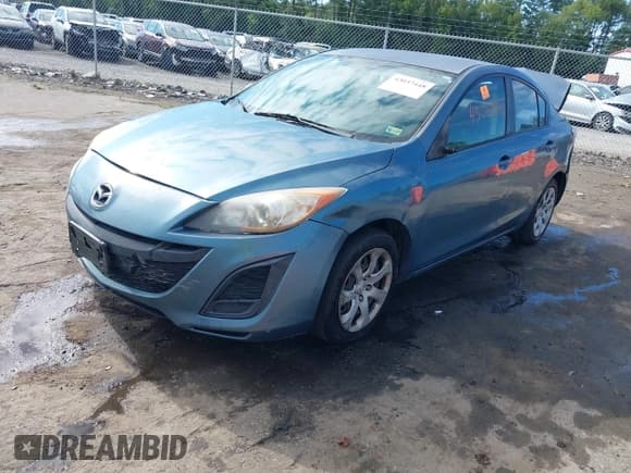✅ 2011 Mazda 3 i Sport • VIN: JM1BL1UF0B1472071 • Lot: 43037448. Listed on IAAI with 231,051 mi. Free auction sales archive from the USA and detailed vehicle history report at DreamBid. Image 2.