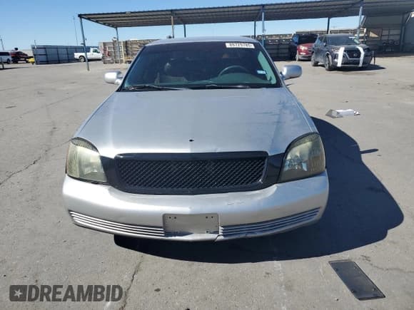 ✅ 2004 Cadillac DeVille • VIN: 1G6KD54Y94U233077 • Лот: 89729785. Опубликован ранее на Copart с пробегом 241 584 миль. Бесплатный доступ к архиву аукционных продаж из США и подробный отчёт об истории автомобиля на DreamBid. Изображение 5.