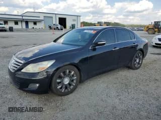✅ 2011 Hyundai Genesis • VIN: KMHGC4DE4BU117462 • Лот: 84875735. Опубликован ранее на Copart с пробегом 247 807 миль. Бесплатный доступ к архиву аукционных продаж из США и подробный отчёт об истории автомобиля на DreamBid. Изображение 1.