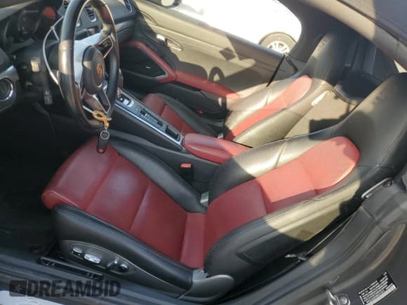 ✅ 2021 Porsche 718 Boxster • VIN: WP0CA2A83MS210371 • Lot: 42628304. Wystawiony na Copart z przebiegiem 37 843 mil. Bezpłatny archiwum sprzedaży aukcyjnych z USA i szczegółowy raport historii pojazdu na DreamBid. Zdjęcie 7.