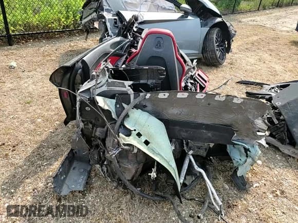 ✅ 2018 Audi R8 V10 plus • VIN: WUAKBAFX6J7900264 • Lot: 60414815. Listed on Copart with Not provided. Free auction sales archive from the USA and detailed vehicle history report at DreamBid. Image 12.