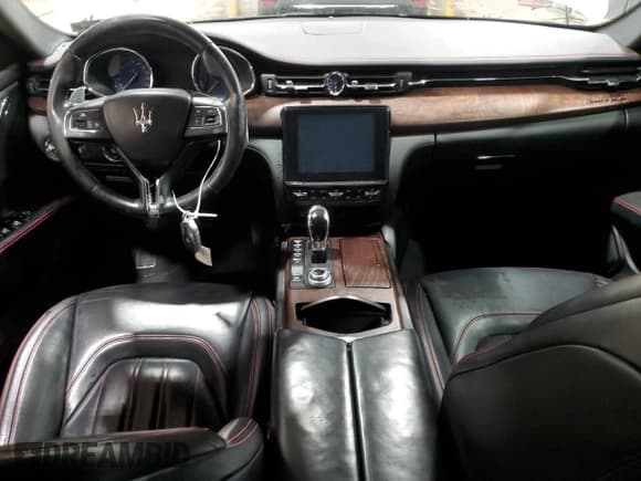 ✅ 2017 Maserati Quattroporte S Q4 • VIN: ZAM56RRA5H1232681 • Lot: 87413794. Wystawiony na Copart z przebiegiem 104 325 mil. Bezpłatny archiwum sprzedaży aukcyjnych z USA i szczegółowy raport historii pojazdu na DreamBid. Zdjęcie 8.