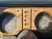 ✅ 1984 Ford Ranger XLT • VIN: 1FTCR10A4EUD01209 • Lot: 91868765. Wystawiony na Copart z przebiegiem 64 446 mil. Bezpłatny archiwum sprzedaży aukcyjnych z USA i szczegółowy raport historii pojazdu na DreamBid. Zdjęcie 9.