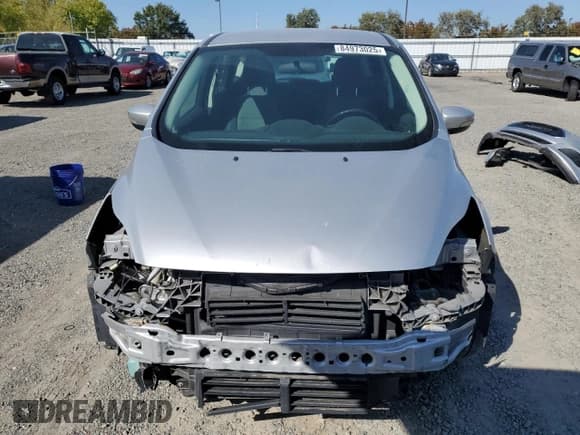✅ 2017 Ford C-Max SE • VIN: 1FADP5AU7HL105856 • Lot: 84973025. Wystawiony na Copart z przebiegiem 272 904 mil. Bezpłatny archiwum sprzedaży aukcyjnych z USA i szczegółowy raport historii pojazdu na DreamBid. Zdjęcie 5.