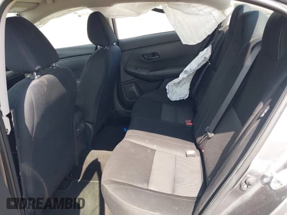 ✅ 2024 Nissan Sentra SV • VIN: 3N1AB8CV8RY258275 • Lot: 42351515. Listed on IAAI with 37,215 mi. Free auction sales archive from the USA and detailed vehicle history report at DreamBid. Image 8.