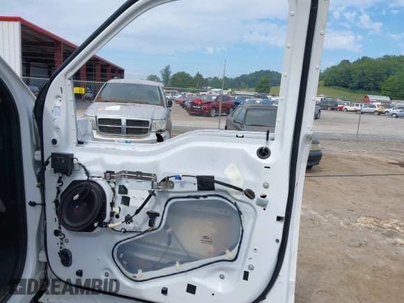 ✅ 2018 Ford F-150 XL • VIN: 1FTEW1EG5JKF15596 • Lot: 42895736. Wystawiony na IAAI z przebiegiem 141 416 mil. Bezpłatny archiwum sprzedaży aukcyjnych z USA i szczegółowy raport historii pojazdu na DreamBid. Zdjęcie 20.