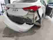 2016 Hyundai Elantra SE z VIN 5NPDH4AE9GH692364, wystawiony jako IAAI lot #42958943 z przebiegiem 169 512 mil mil oraz . Historia ofert i sprzedaży dostępna na DreamBid. Obrazek 6.