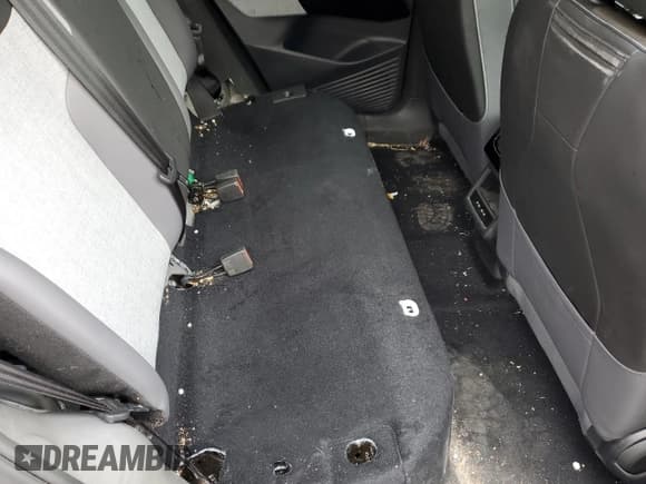 ✅ 2024 Volkswagen ID.4 • VIN: 1V27SPE8XRC000615 • Lot: 87217005. Wystawiony na Copart z przebiegiem 54 442 mil. Bezpłatny archiwum sprzedaży aukcyjnych z USA i szczegółowy raport historii pojazdu na DreamBid. Zdjęcie 11.