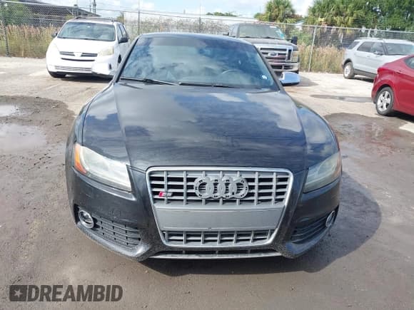 ✅ 2010 Audi S5 Prestige • VIN: WAUVVAFR3AA034462 • Лот: 43654705. Опубликован ранее на IAAI с пробегом 177 295 миль. Бесплатный доступ к архиву аукционных продаж из США и подробный отчёт об истории автомобиля на DreamBid. Изображение 6.