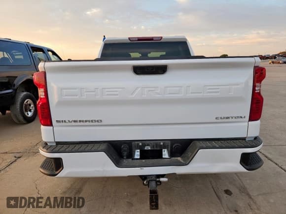 ✅ 2024 Chevrolet Silverado 1500 Custom • VIN: 1GCPABEK4RZ328774 • Lot: 85371205. Wystawiony na Copart z przebiegiem 35 364 mil. Bezpłatny archiwum sprzedaży aukcyjnych z USA i szczegółowy raport historii pojazdu na DreamBid. Zdjęcie 6.