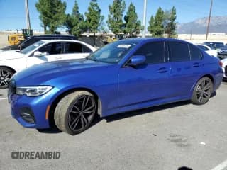 ✅ 2020 BMW 3 Series 330i • VIN: WBA5R1C09LFH48857 • Лот: 87096125. Опубликован ранее на Copart с пробегом 61 001 миль. Бесплатный доступ к архиву аукционных продаж из США и подробный отчёт об истории автомобиля на DreamBid. Изображение 1.