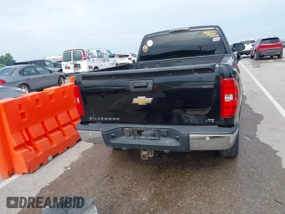 ✅ 2007 Chevrolet Silverado 1500 2LT • VIN: 2GCEK19J571566770 • Lot: 42346907. Listed on IAAI with 246,551 mi. Free auction sales archive from the USA and detailed vehicle history report at DreamBid. Image 17.