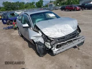 ✅ 2008 Ford Focus SE • VIN: 1FAHP33N78W225229 • Lot: 42764220. Wystawiony na IAAI z przebiegiem 140 624 mil. Bezpłatny archiwum sprzedaży aukcyjnych z USA i szczegółowy raport historii pojazdu na DreamBid. Zdjęcie 1.