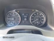 ✅ 2017 Hyundai Elantra Limited • VIN: 5NPD84LF4HH016475 • Lot: 43626235. Listed on IAAI with 116,713 mi. Free auction sales archive from the USA and detailed vehicle history report at DreamBid. Image 7.