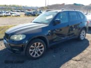 ✅ 2012 BMW X5 35i • VIN: 5UXZV4C5XCL744794 • Лот: 43353724. Опубликован ранее на IAAI с пробегом 163 176 миль. Бесплатный доступ к архиву аукционных продаж из США и подробный отчёт об истории автомобиля на DreamBid. Изображение 2.