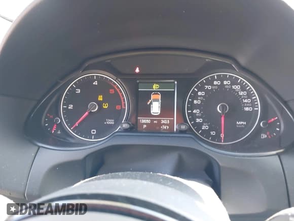 ✅ 2016 Audi Q5 Premium Plus • VIN: WA1DVAFP7GA005725 • Лот: 41620926. Опубликован ранее на IAAI с пробегом 138 050 миль. Бесплатный доступ к архиву аукционных продаж из США и подробный отчёт об истории автомобиля на DreamBid. Изображение 7.