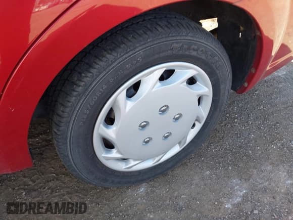 ✅ 2009 Chevrolet Aveo 1LT • VIN: KL1TD56E39B347803 • Lot: 42135442. Wystawiony na IAAI z przebiegiem 80 835 mil. Bezpłatny archiwum sprzedaży aukcyjnych z USA i szczegółowy raport historii pojazdu na DreamBid. Zdjęcie 12.