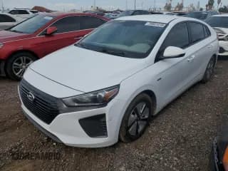 ✅ 2018 Hyundai Ioniq Blue • VIN: KMHC65LC0JU068058 • Lot: 70561415. Wystawiony na Copart z przebiegiem 217 713 mil. Bezpłatny archiwum sprzedaży aukcyjnych z USA i szczegółowy raport historii pojazdu na DreamBid. Zdjęcie 1.