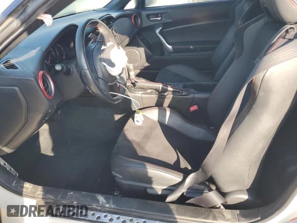 ✅ 2016 Subaru BRZ Limited • VIN: JF1ZCAC17G8601917 • Lot: 89886355. Listed on Copart with 108,578 mi. Free auction sales archive from the USA and detailed vehicle history report at DreamBid. Image 7.