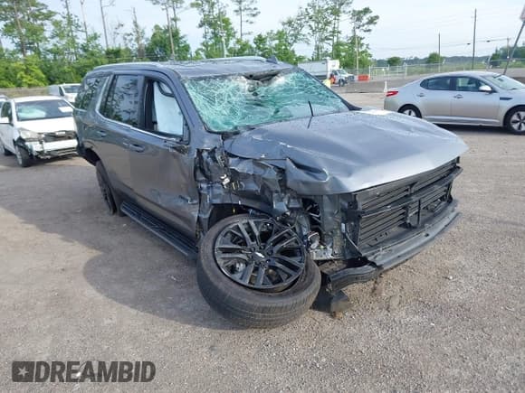 ✅ 2021 Chevrolet Tahoe LT • VIN: 1GNSKNKDXMR414928 • Lot: 42366959. Listed on IAAI with 88,060 mi. Free auction sales archive from the USA and detailed vehicle history report at DreamBid. Image 1.