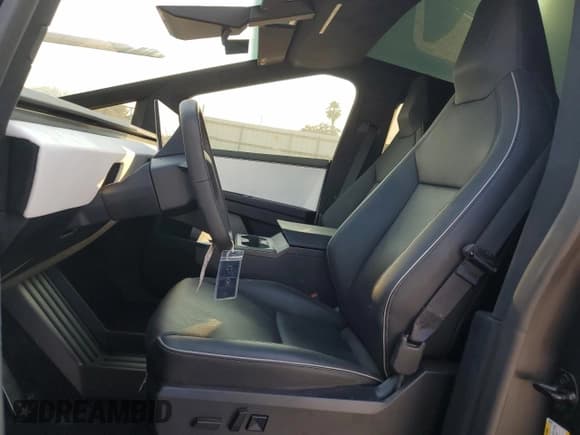 ✅ 2024 Tesla Cybertruck • VIN: 7G2CEHED2RA020834 • Лот: 73682154. Опубликован ранее на Copart с пробегом 9 221 миль. Бесплатный доступ к архиву аукционных продаж из США и подробный отчёт об истории автомобиля на DreamBid. Изображение 7.