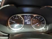 ✅ 2021 Nissan Versa S • VIN: 3N1CN8BV8ML876395 • Lot: 92279045. Wystawiony na Copart z przebiegiem 60 913 mil. Bezpłatny archiwum sprzedaży aukcyjnych z USA i szczegółowy raport historii pojazdu na DreamBid. Zdjęcie 9.