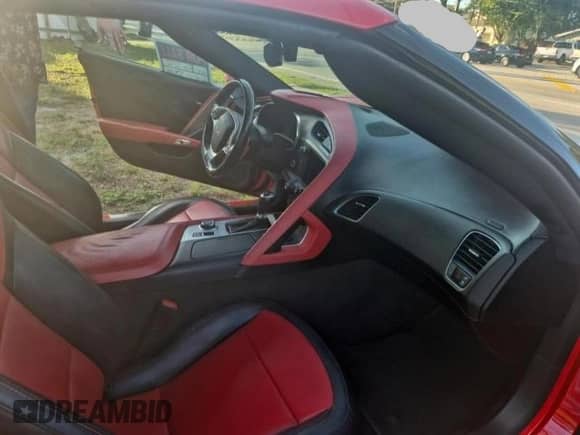 2018 Chevrolet Corvette 2LT с VIN 1G1YD2D77J5103133, выставлен на аукционе Copart как лот 44452855 с пробегом 125 580 миль миль и Чистый • Clean title. История ставок и продаж доступна на DreamBid. Изображение 5.