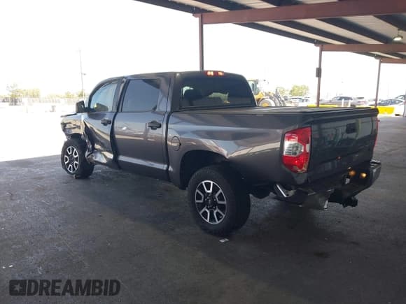 ✅ 2019 Toyota Tundra SR5 • VIN: 5TFDY5F19KX796801 • Lot: 42549467. Wystawiony na IAAI z przebiegiem 87 863 mil. Bezpłatny archiwum sprzedaży aukcyjnych z USA i szczegółowy raport historii pojazdu na DreamBid. Zdjęcie 3.