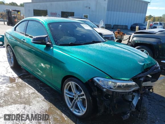 ✅ 2016 BMW 2 Series M235i • VIN: WBA1J7C51GV360552 • Лот: 43508894. Опубликован ранее на IAAI с пробегом 82 798 миль. Бесплатный доступ к архиву аукционных продаж из США и подробный отчёт об истории автомобиля на DreamBid. Изображение 1.