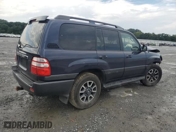 ✅ 2005 Toyota Land Cruiser • VIN: JTEHT05J052075364 • Lot: 69793805. Wystawiony na Copart z przebiegiem 189 122 mil. Bezpłatny archiwum sprzedaży aukcyjnych z USA i szczegółowy raport historii pojazdu na DreamBid. Zdjęcie 3.