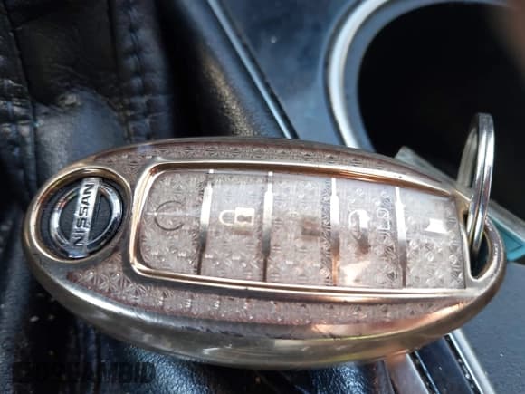 ✅ 2016 Nissan Maxima Platinum • VIN: 1N4AA6AP1GC385650 • Лот: 43573949. Опубликован ранее на IAAI с пробегом 124 669 миль. Бесплатный доступ к архиву аукционных продаж из США и подробный отчёт об истории автомобиля на DreamBid. Изображение 11.