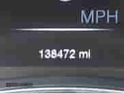 2018 Jeep Grand Cherokee Sterling z VIN 1C4RJFBGXJC425372, wystawiony jako IAAI lot #43595448 z przebiegiem 138 472 mil mil oraz . Historia ofert i sprzedaży dostępna na DreamBid. Obrazek 15.