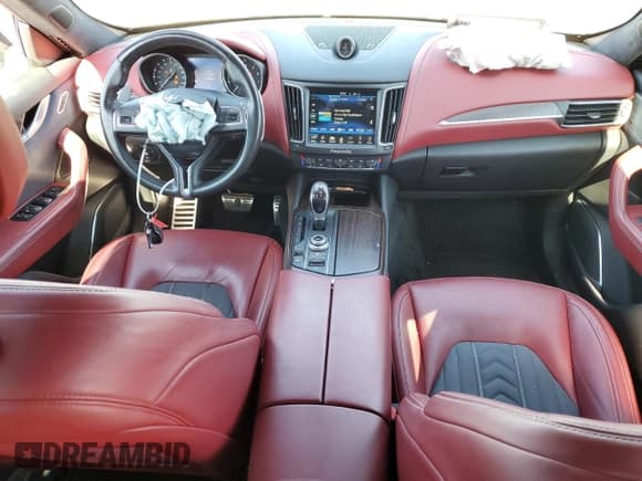 ✅ 2018 Maserati Levante GranLusso • VIN: ZN661XUL7JX298123 • Лот: 62809783. Опубликован ранее на Copart с пробегом 38 566 миль. Бесплатный доступ к архиву аукционных продаж из США и подробный отчёт об истории автомобиля на DreamBid. Изображение 8.