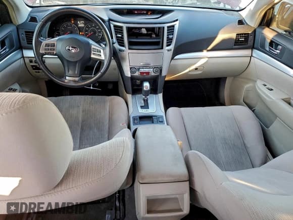 ✅ 2013 Subaru Legacy Premium • VIN: 4S3BMBC67D3031792 • Lot: 90309335. Wystawiony na Copart z przebiegiem 140 626 mil. Bezpłatny archiwum sprzedaży aukcyjnych z USA i szczegółowy raport historii pojazdu na DreamBid. Zdjęcie 8.