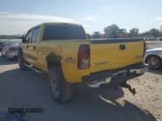 ✅ 2004 Chevrolet Silverado 2500HD LS • VIN: 1GCHK23U14F190207 • Lot: 81964065. Wystawiony na Copart z przebiegiem 150 202 mil. Bezpłatny archiwum sprzedaży aukcyjnych z USA i szczegółowy raport historii pojazdu na DreamBid. Zdjęcie 2.