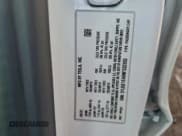 ✅ 2022 Tesla Model 3 • VIN: 5YJ3E1EA6NF332393 • Lot: 94225995. Wystawiony na Copart z przebiegiem 32 919 mil. Bezpłatny archiwum sprzedaży aukcyjnych z USA i szczegółowy raport historii pojazdu na DreamBid. Zdjęcie 12.