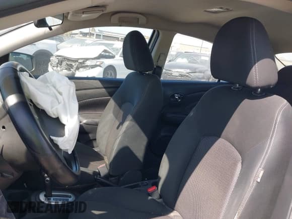 ✅ 2019 Nissan Versa S Plus • VIN: 3N1CN7APXKL842937 • Lot: 43137743. Listed on IAAI with Not provided. Free auction sales archive from the USA and detailed vehicle history report at DreamBid. Image 14.