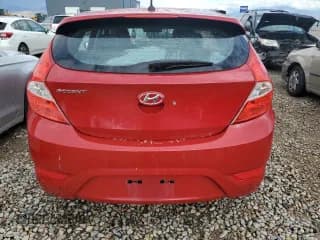 ✅ 2013 Hyundai Accent SE • VIN: KMHCU5AE9DU073368 • Лот: 72088314. Опубликован ранее на Copart с пробегом 106 606 миль. Бесплатный доступ к архиву аукционных продаж из США и подробный отчёт об истории автомобиля на DreamBid. Изображение 6.