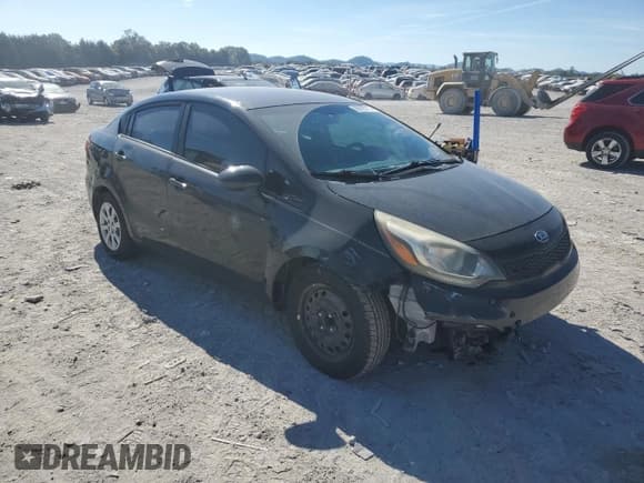 ✅ 2017 Kia Rio LX • VIN: KNADM4A30H6014878 • Лот: 86625775. Опубликован ранее на Copart с пробегом 158 301 миль. Бесплатный доступ к архиву аукционных продаж из США и подробный отчёт об истории автомобиля на DreamBid. Изображение 4.