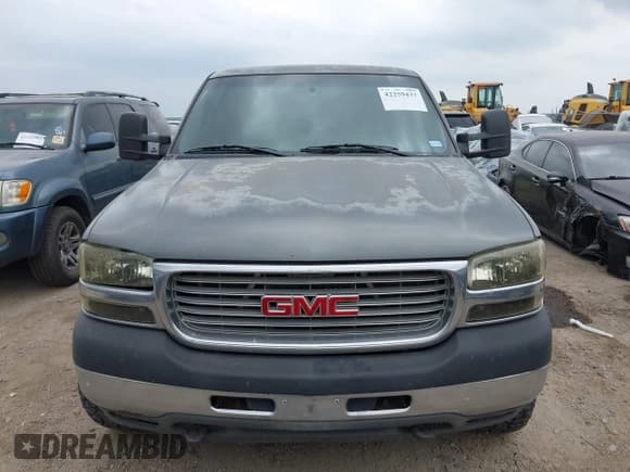 ✅ 2001 GMC Sierra 2500HD SLE • VIN: 1GTHK29121E334328 • Lot: 42259437. Wystawiony na IAAI z przebiegiem 323 068 mil. Bezpłatny archiwum sprzedaży aukcyjnych z USA i szczegółowy raport historii pojazdu na DreamBid. Zdjęcie 13.