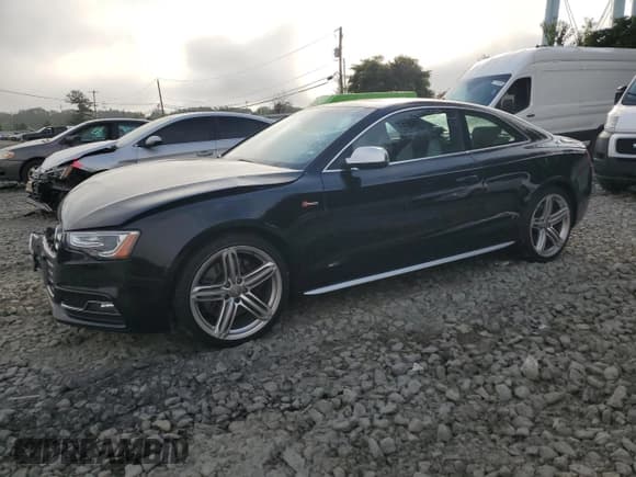 ✅ 2013 Audi S5 Premium Plus • VIN: WAUCGAFR3DA068214 • Lot: 69732035. Wystawiony na Copart z przebiegiem 132 734 mil. Bezpłatny archiwum sprzedaży aukcyjnych z USA i szczegółowy raport historii pojazdu na DreamBid. Zdjęcie 1.