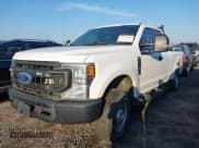 ✅ 2020 Ford F-250 XL • VIN: 1FT7X2B66LEC90713 • Lot: 43371505. Wystawiony na IAAI z przebiegiem Nie podano. Bezpłatny archiwum sprzedaży aukcyjnych z USA i szczegółowy raport historii pojazdu na DreamBid. Zdjęcie 17.