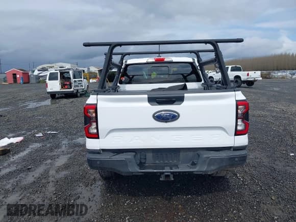 ✅ 2024 Ford Ranger XLT • VIN: 1FTER4HP7RLE46467 • Lot: 41901621. Listed on IAAI with 2,137 mi. Free auction sales archive from the USA and detailed vehicle history report at DreamBid. Image 16.